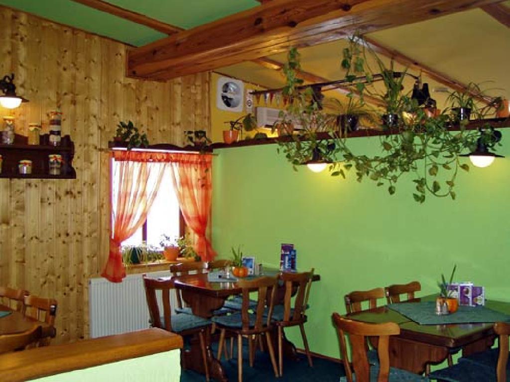 Restaurace A Penzion U Vladaru Mikulášovice Eksteriør bilde